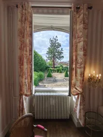 Bed & breakfast with terrace & garden | Garden view - Image 5