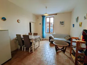 Cottage with barbecue & garden - Image 3