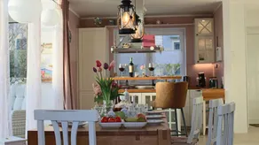 Holiday home with terrace - Image 2