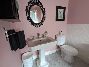 Black Orchid Suite (Black Orchid Room) - Image 2
