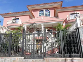 Fully equipped villa with pool | Close to the beach - Image 3