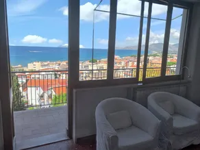 Spacious apartment with sea view in Sperlonga 109 m² - Image 2
