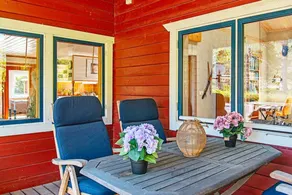 Wonderful house with garden - Image 5