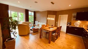 Apartment with garden, terrace & barbecue - Image 3