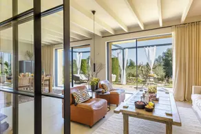 Apartment with private pool, BBQ & terrace | Garden view | Perfect for remote work - Image 5