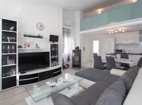 Voll ausgestattete tolle Villa mit Garten, Grill und privatem Pool - Image 4