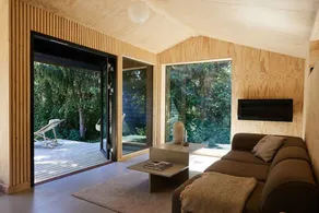 Children-friendly holiday home with BBQ, terrace & garden | Water view | Perfect for remote work - Image 3