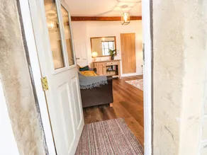 Cottage with garden | Pets are welcome - Image 4