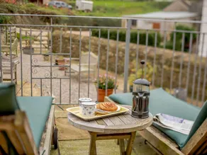 Cottage with barbecue - Image 3