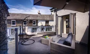 Cottage with terrace - Image 4