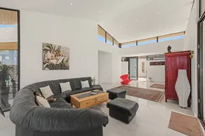 Holiday Villa 'Atlantis' with Sea Views, Wi-Fi, and Air Conditioning - Image 4
