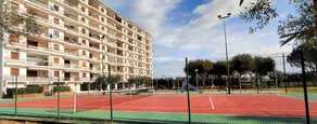 Apartamento vacacional con 3 dormitorios para 4 personas - Image 2