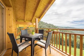 Apartment with garden & sauna | Mountain view - Image 2