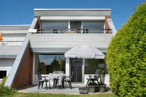 Holiday apartment with terrace & garden | Garden view - Image 4