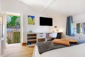 Nice bed and breakfast with terrace & garden | Suitable for remote work - Image 3