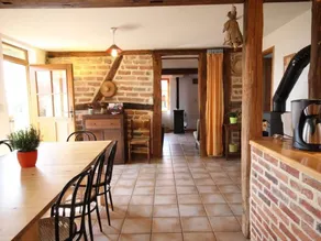 Cottage with garden & BBQ | Lake view - Image 3