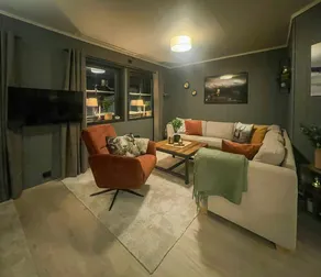 Holiday apartment with barbeque, sauna & terrace - Image 4