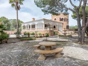 Fully equipped finca with BBQ, terrace & private pool | Garden view | Next to the beach | Pet-friendly - Image 5