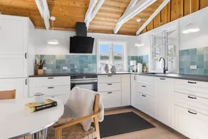 House with BBQ & terrace - Image 3