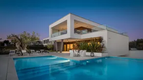 Villa with sauna, private pool & BBQ - Image 2