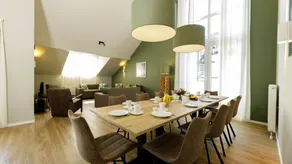Ferienhaus mit Whirlpool, Pool und Sauna | Bergblick - Image 4