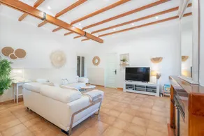 House with garden, terrace & BBQ - Image 5