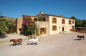 Maison de campagne avec jardin, piscine privée et terrasse | Vue montagne - Image 2