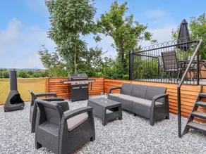 Landhaus mit Garten und Whirlpool - Image 3