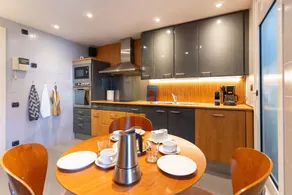 Holiday apartment with garden & terrace | Close to the beach - Image 5
