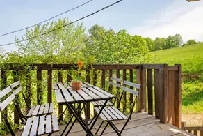 Cottage with barbeque & garden | Mountain view - Image 2