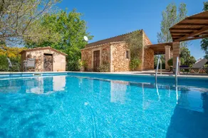 House with garden, terrace & private pool - Image 3