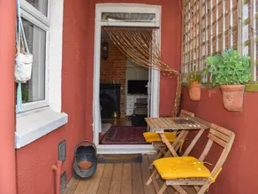 Cottage with garden | River view - Image 4