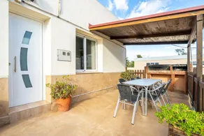 House with garden, terrace & pool | Garden view - Image 3