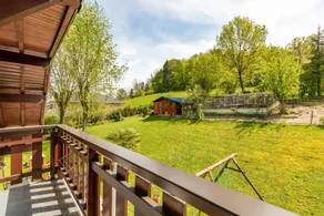 Nice lodge with pool & garden - Image 3