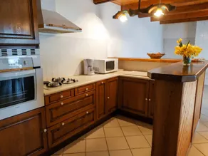 Merveilleuse maison avec barbecue et terrasse | Vue montagne - Image 4