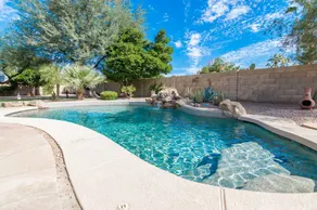 Maison de vacances avec barbecue, jardin et piscine privée - Image 4