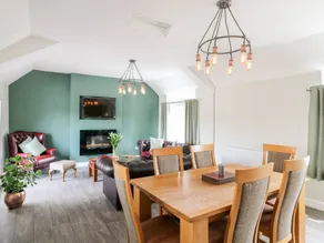 Cottage with 4 rooms for 8 persons - Image 4
