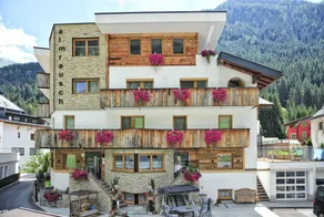 Family-friendly charming holiday apartment | Ski nearby - Image 4