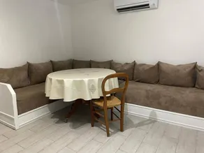 Holiday Home 'Tout Confort' with Private Terrace, Wi-Fi and Air Conditioning - Image 2