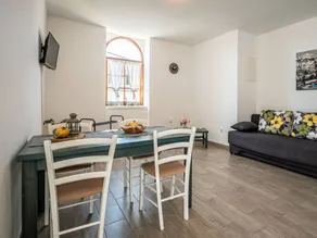 Fully equipped apartment - Image 2
