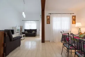 Family-friendly wonderful house with terrace, pool & barbeque | Garden view | Next to the beach - Image 3