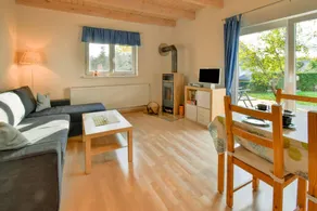 House with barbecue, terrace & garden - Image 3