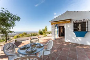 House with terrace, garden & pool | Garden view - Image 2