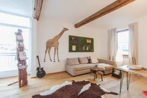 Apartment with garden - Image 2