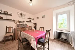 Maison de vacances avec piscine, barbecue et terrasse | Vue ville - Image 4