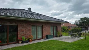 Holiday apartment with garden & terrace - Image 2