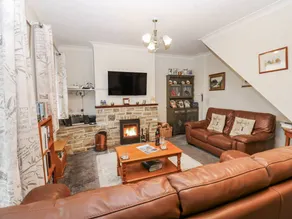 Cottage with garden - Image 4