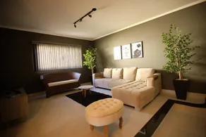 Holiday home with private pool, garden & barbeque - Image 2