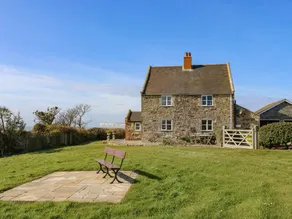 Fully equipped cottage with garden | Beach view | Next to the beach | Pet-friendly - Image 2