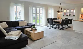 2022 erbautes Ferienhaus Emilia - mit Sauna und eingezäuntem Garten. - Image 3